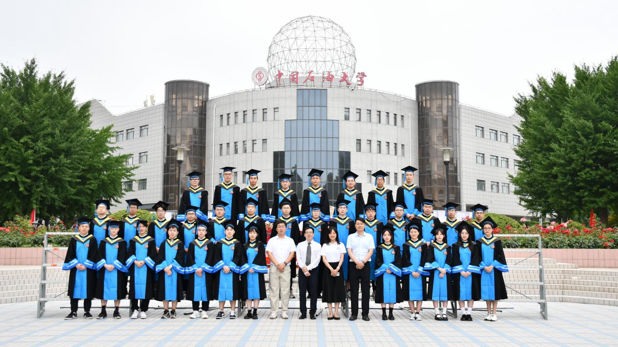 2023届人工智能1班毕业生合影.png