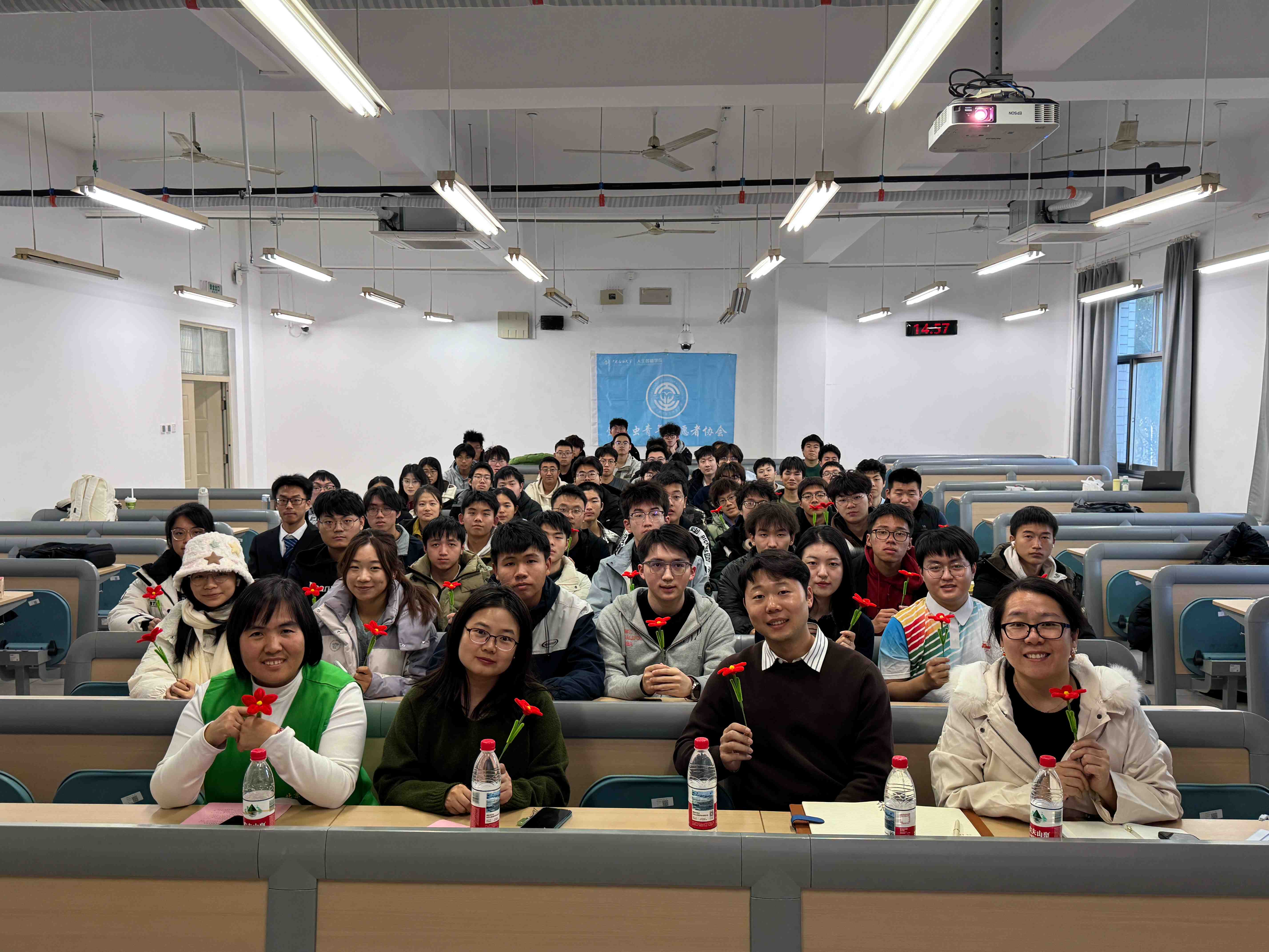 微信图片_20251126111327_245_1.jpg